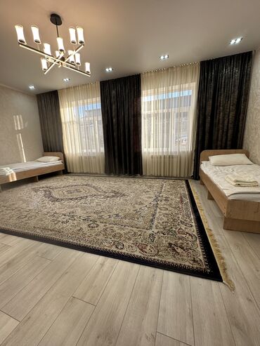 Посуточная аренда комнат: Комната с несколькими спальными местами и базовой меблировкой — 3