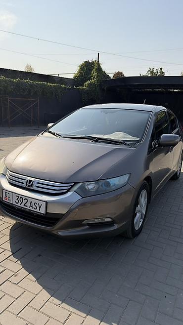 Honda: Honda Insight: 2010 г., 1.3 л, Вариатор, Гибрид, Хэтчбэк — 11