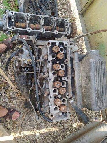 Sbor motorlar və silindr başlıqları: Opel Astara 1.7 l, Dizel, 1994 il, İşlənmiş -da lalafo.az — 4 Sbor motorlar və silindr başlıqları: Opel Astara 1.7 l, Dizel, 1994 il, İşlənmiş — 4