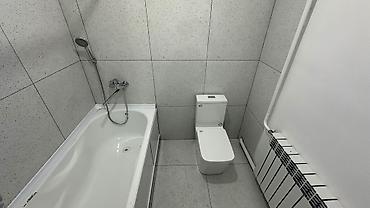 сдаю дом 3 комнатная бишкек: 70 м², 3 комнаты, Гоин — 1