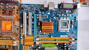 Материнские платы: Материнская плата — 5