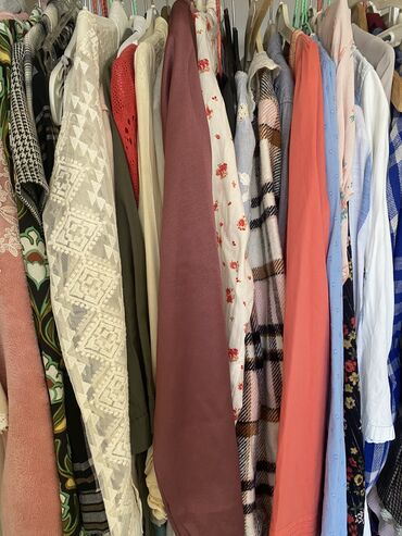 at sekilleri: Bershka, S (EU 36), M (EU 38), rəng - Bej