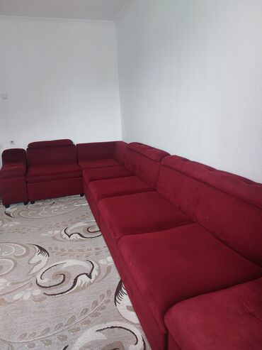 колдонулган мебель: Бурчтук диван, Колдонулган
