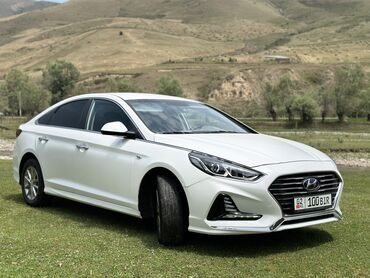 Hyundai: Hyundai Sonata: 2018 г., 2 л, Автомат, Газ, Седан — 2