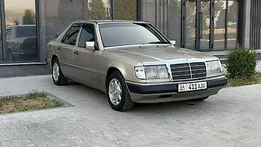 jac js6: Mercedes-Benz W124: 1993 г., 2 л, Механика, Бензин, Седан — 5