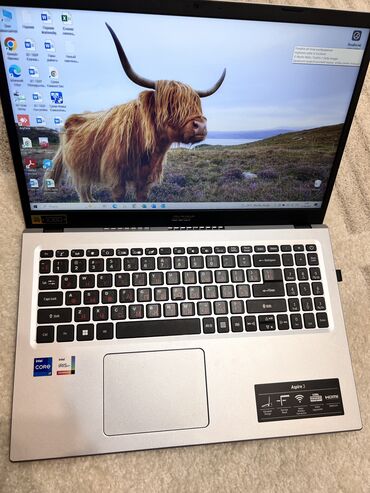 взять в аренду ноутбук: Ноутбук, Acer, 16 ГБ ОЭТ, Intel Core i7, 15.6 ", Колдонулган, Татаал эмес тапшырмалар үчүн, эс тутум SSD