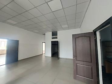 аламедин сдаю: Сдаю The entire office: Сдаю Ломбард, Авиакасса, IT company, 800 м², В административном здании, С ремонтом, С отдельным входом, С отдельным сан узлом, С юридическим адресом — 8