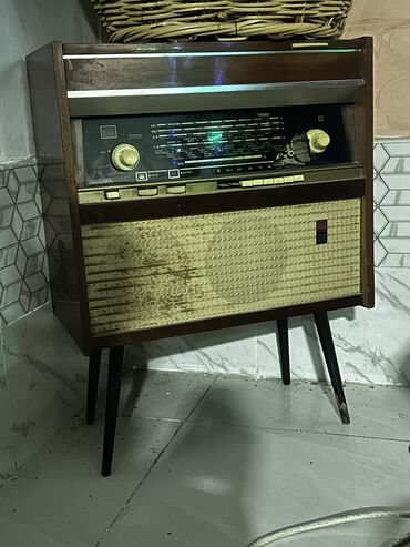 Qədim xalçalar: Retro radio Razlaşma yolu ile Satılır