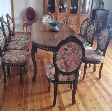 старые стулья: Qonaq otağı üçün, İşlənmiş, Açılmayan, Oval masa, 8 stul