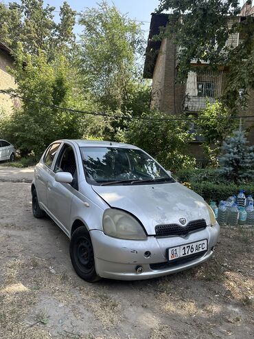 купить авто с кореи бу: Toyota Vitz: 2000 г., 1 л, Автомат, Бензин, Хэтчбэк