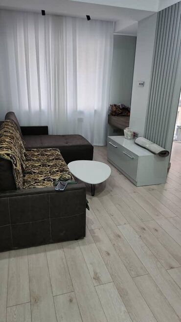 кыргыз недвижимости: 2 комнаты, Агентство недвижимости, С мебелью полностью