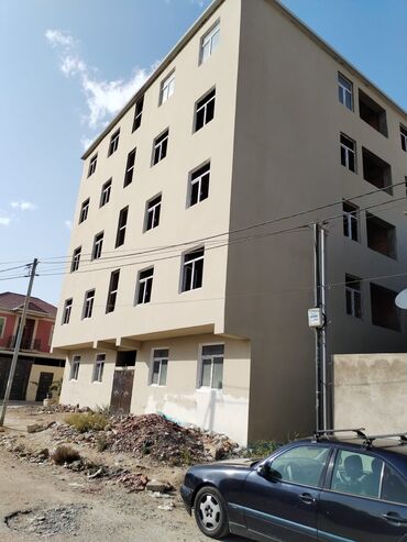 gencede bina evi: 1 otaqlı, Yeni tikili, 72 kv. m