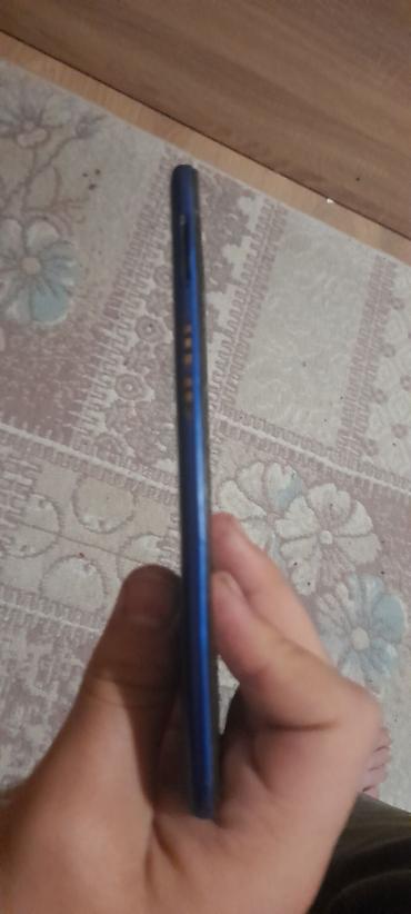 nausnik: Samsung Galaxy A10, rəng - Göy, Sensor — 7