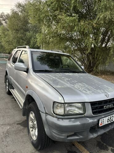 запчасти опель вектра с: Opel Frontera 4x4, серебристый внедорожник пятидверный. Год 2002