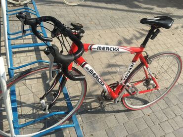 İdman velosipedləri: Yol velosipedi – Eddy Merckx Xüsusiyyətlər: - Brend/model: Eddy — 10