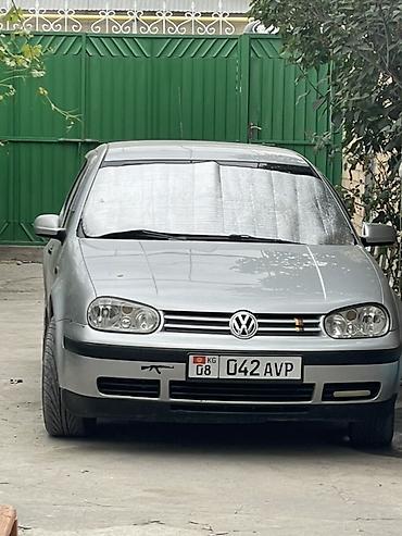 кок талаа: Volkswagen Golf: 2002 г., 1.6 л, Кол менен иштөөчү, Бензин, Хетчбек — 10