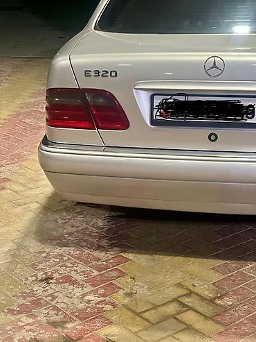Mercedes-Benz E-Class: 1999 г., 3.2 л, Автомат, Бензин, Седан