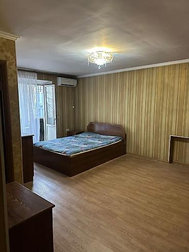 1 комната, 29 м², Золотой квадрат Хрущевка, 2 этаж, Косметический ремонт at lalafo.kg 1 комната, 29 м², Золотой квадрат Хрущевка, 2 этаж, Косметический ремонт