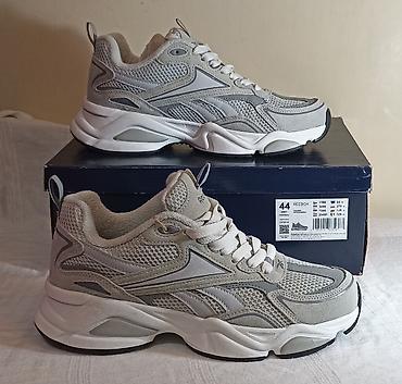 leoni sandale: Reebok KOŽNE nove original patike 44 za trčanje/šetnju — model u — 1