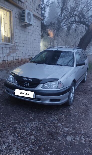 тайота сияана: Toyota Avensis: 2001 г., 1.8 л, Механика, Бензин, Универсал