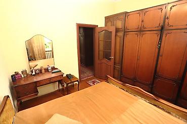 50: 2 комнаты, 50 м², Золотой квадрат Сталинка, 2 этаж, Косметический ремонт — 3