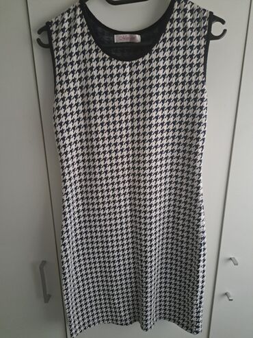 krojevi haljina za punije dame: S (EU 36), M (EU 38), Drugi stil, Na bretele