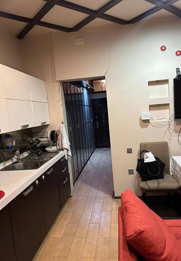 Uzunmüddətli kirayə mənzillər: Mənzil kirayə verilir. Şəhərin mərkəzində Metro "İçərişəhər" — 4