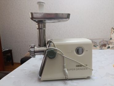 Ət çəkən maşın Geepas