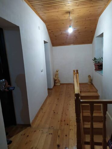 Həyət evləri və villaların satışı: 3 otaqlı, 112 kv. m, Orta təmir — 2