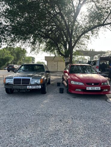 мазда миата: Mercedes-Benz 190: 1990 г., 2 л, Автомат, Бензин, Седан