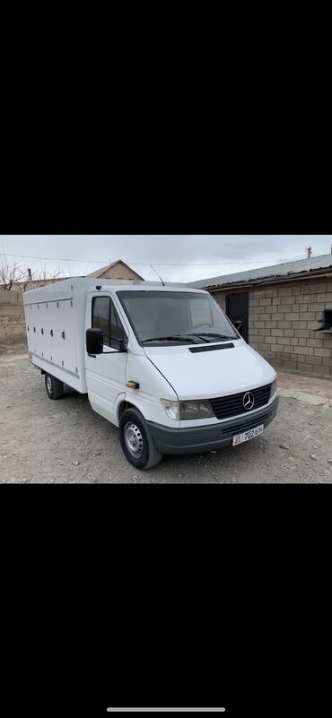 грузовой mercedesbenz atego: Легкий грузовик, Б/у