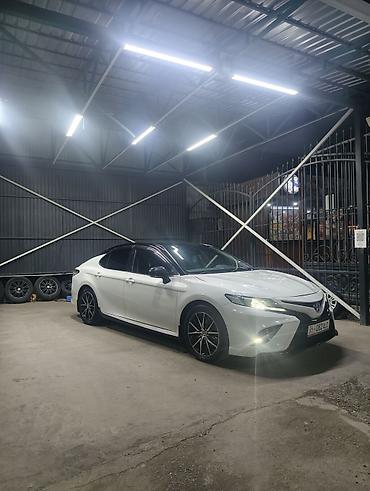 Продажа авто: Toyota Camry: 2018 г., 2.5 л, Автомат, Гибрид, Седан — 6