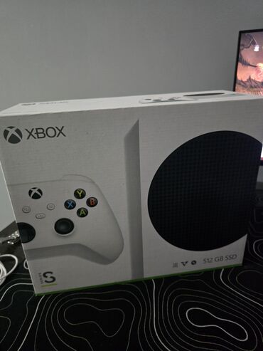 сколько стоит видеорегистратор для машины: Xbox Series S — компактная цифровая игровая консоль нового поколения
