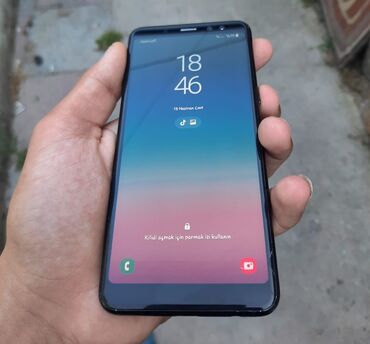 samsun a40: Samsung Galaxy A8 2018, 32 GB, rəng - Qara, Barmaq izi, İki sim kartlı