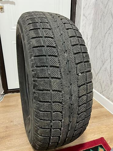 Шины 265 / 65 / R 17, Зима, Б/у, Комплект, Внедорожные (АТ/МТ), Maxtrek