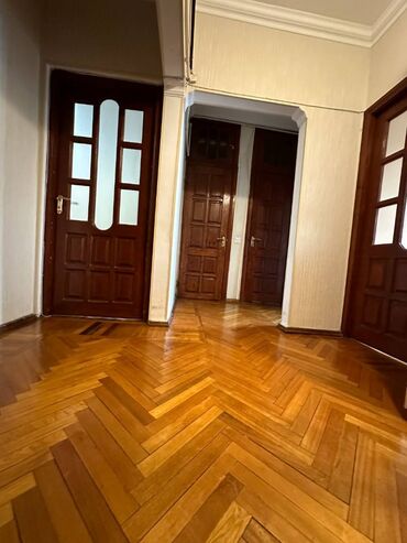 Köhnə tikili: Bakı, 3 otaqlı, Köhnə tikili, m. Həzi Aslanov, 80 kv. m — 10