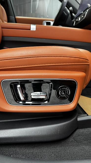 Lixiang: Lixiang L7: 2023 г., Гибрид, Кроссовер — 7