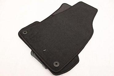 ORIGINAL TIPSKE TEPIH PATOSNICE PETEX AUDI A4 B6 B7 (01-07) | PETEX