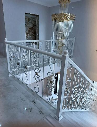Yeni Pilləkən məhəccəri, Dəmir, Pulsuz çatdırılma