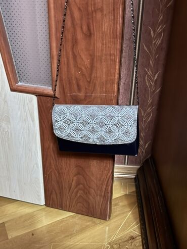 Çantalar: Əl çantası, Chanel, Yeni