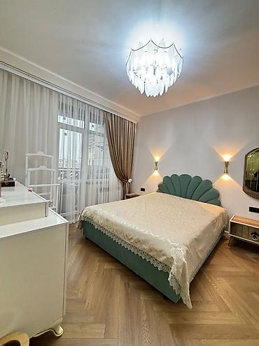 flat osh: 3 комнаты, 90 м², Золотой квадрат Элитка, 12 этаж, Дизайнерский ремонт — 5