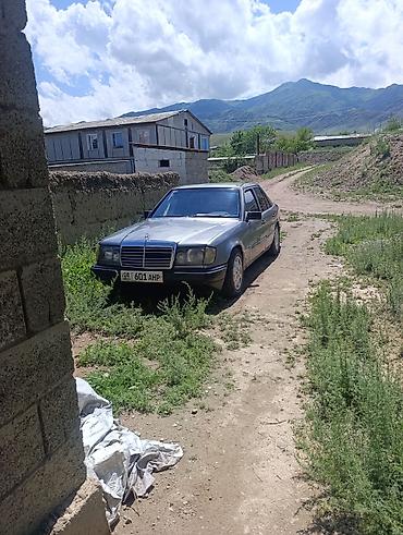 ли 9 авто: Mercedes-Benz W124: 1988 г., 2.3 л, Механика, Бензин, Седан — 1