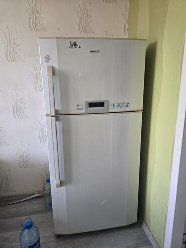 Mətbəx üçün digər texnika: 2 qapılı Beko Soyuducu Satılır, rəng - Ağ