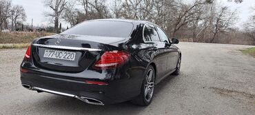 Mercedes-Benz: Mercedes-Benz E-Class: 2 l | 2018 il Sedan — 11