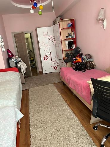 Долгосрочная аренда квартир: 3 комнаты, Собственник, Без подселения, С мебелью полностью — 3