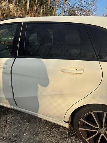 automobile rs: VRATA W246 ZA MERCEDES BENZ B KLASA, B 150, B 160 . OD 2012. DO — 3