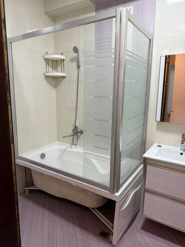 Uzunmüddətli kirayə mənzillər: Nərimanov rayonu, Gənclik metrosu, Tibb Universiteti yaxınlığında, 17 — 9