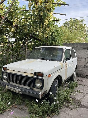 e klass: ВАЗ (ЛАДА) 2121 (4x4): 2003 г., Механика, Бензин, Внедорожник — 1