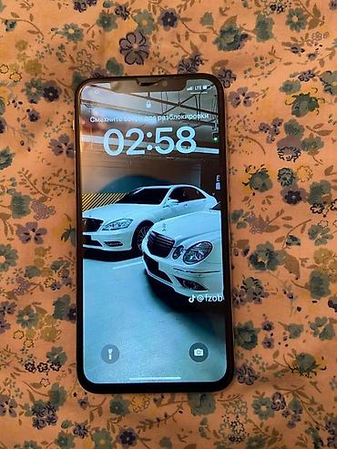Apple iPhone: IPhone X, Б/у, 256 ГБ, Серебристый, Чехол, 100 % — 10