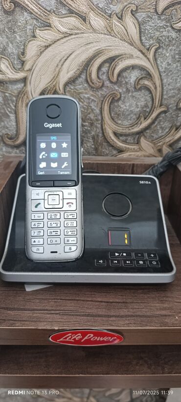 Gigaset S810A ev telfonu satilir hec bir problemi yoxdub islekdi